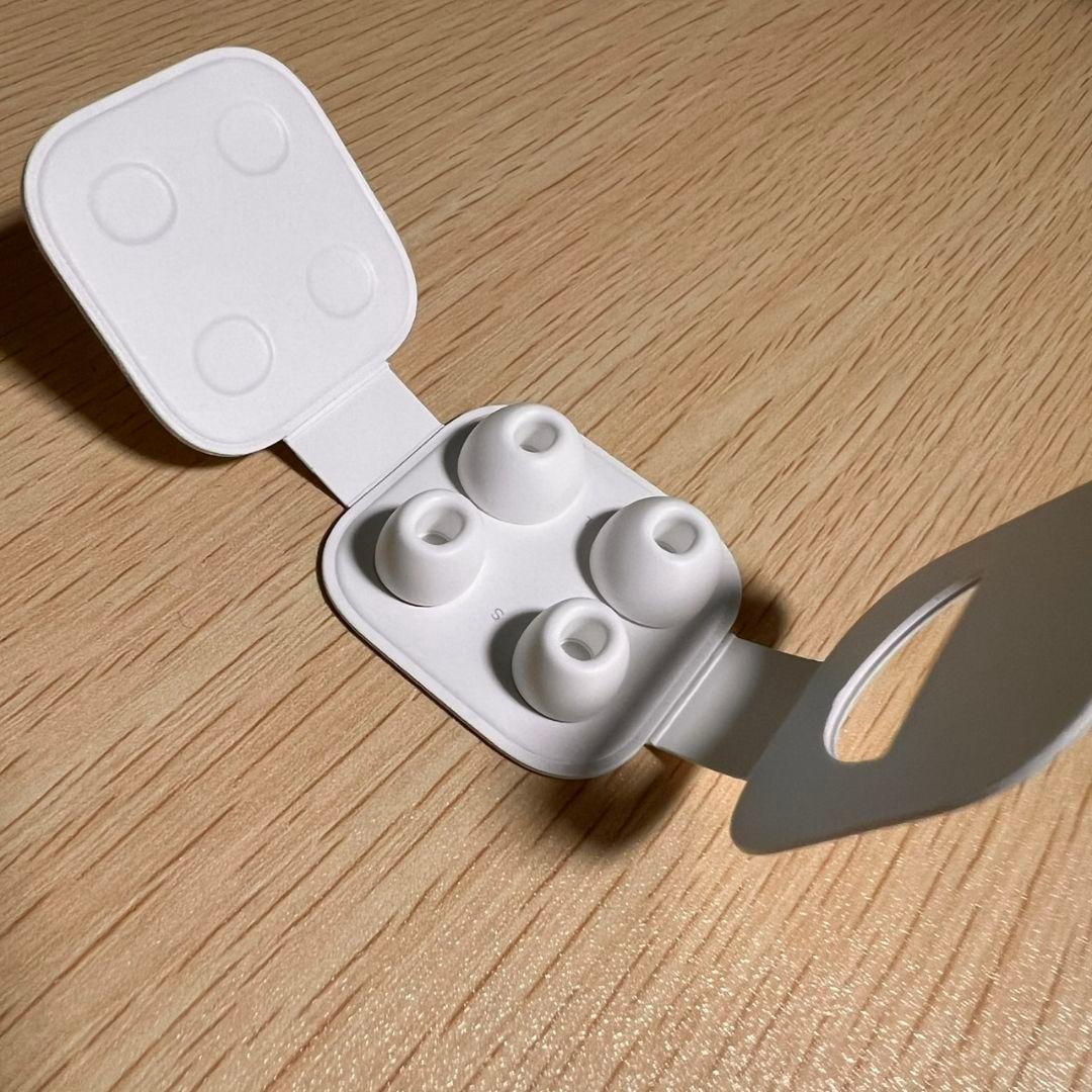 AirPods Pro 第1世代 本体＋箱付／初期化・ID解除済／動作確認済