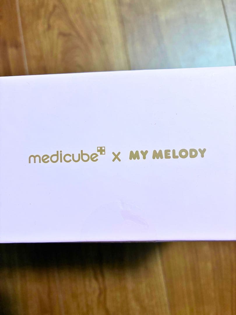 【新品未開封品】Meducube × マイメロディ ブースタープロ 美顔器