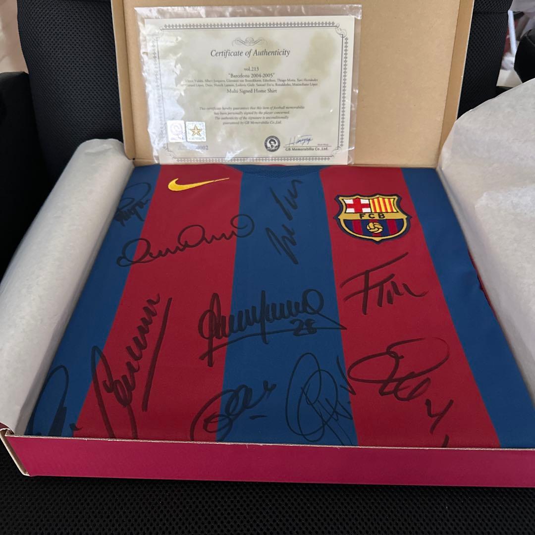 FC Barcelona 直筆サイン入りユニフォーム