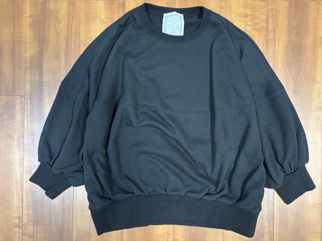 美品 BEARDSLEY ぷっくり裏毛カットソー スウェット 黒