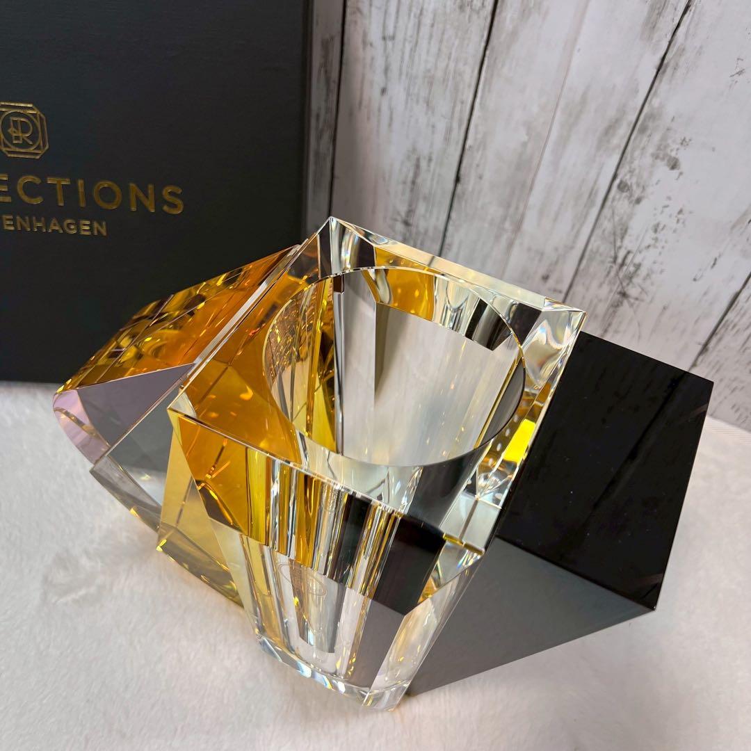 美品   フラワーベース 花瓶 クリスタル 箱付き