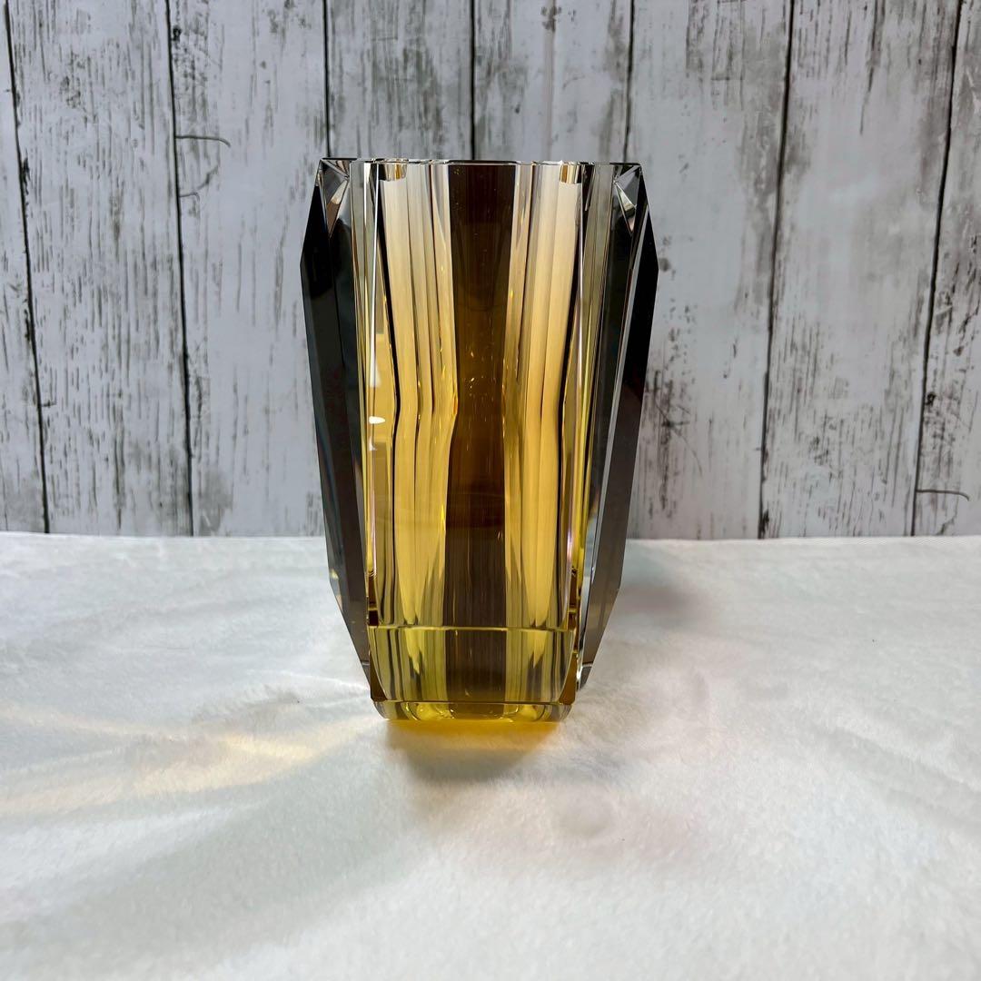 美品   フラワーベース 花瓶 クリスタル 箱付き