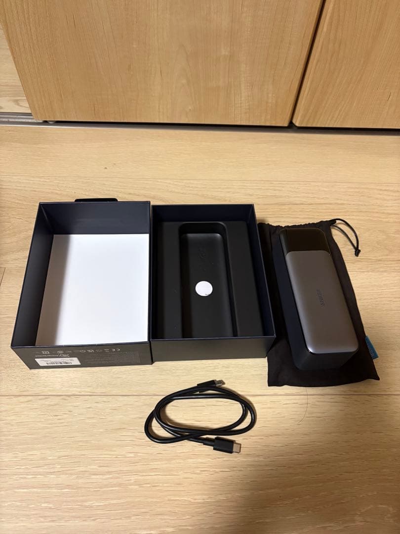 スマホアクセサリー ANKER 737 Power Bank (PowerCore 24000)