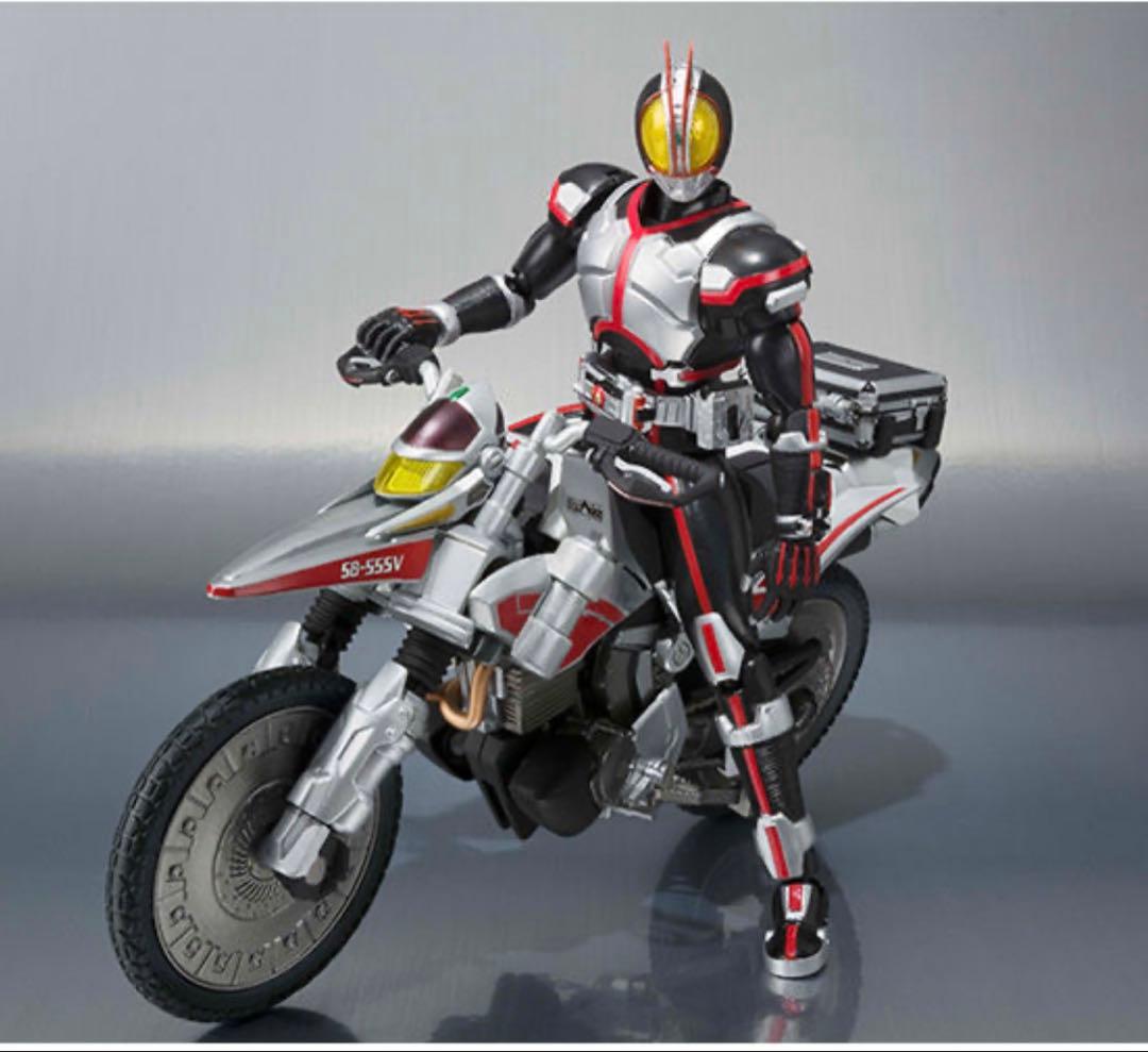 フィギュアーツ　仮面ライダーファイズ&オートバジンセット、ブラスターフォーム