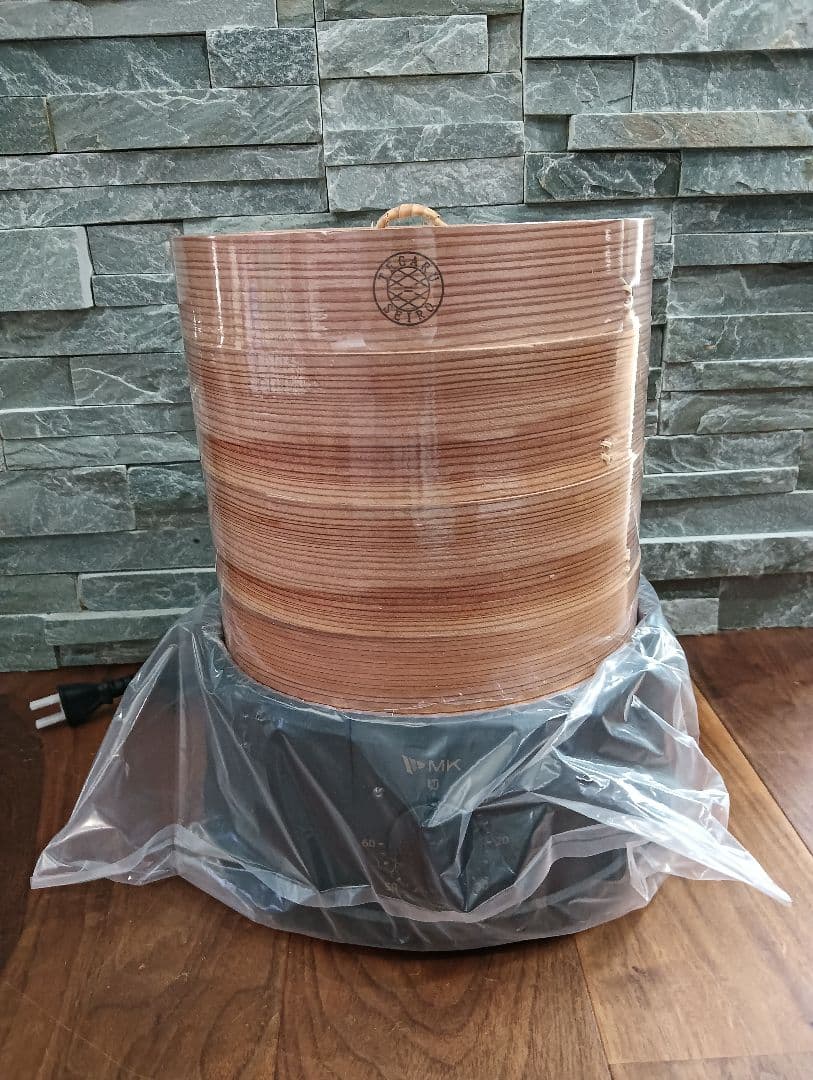 【新品未使用】エムケー精工 電気せいろTEGARU SEIRO EM-215K