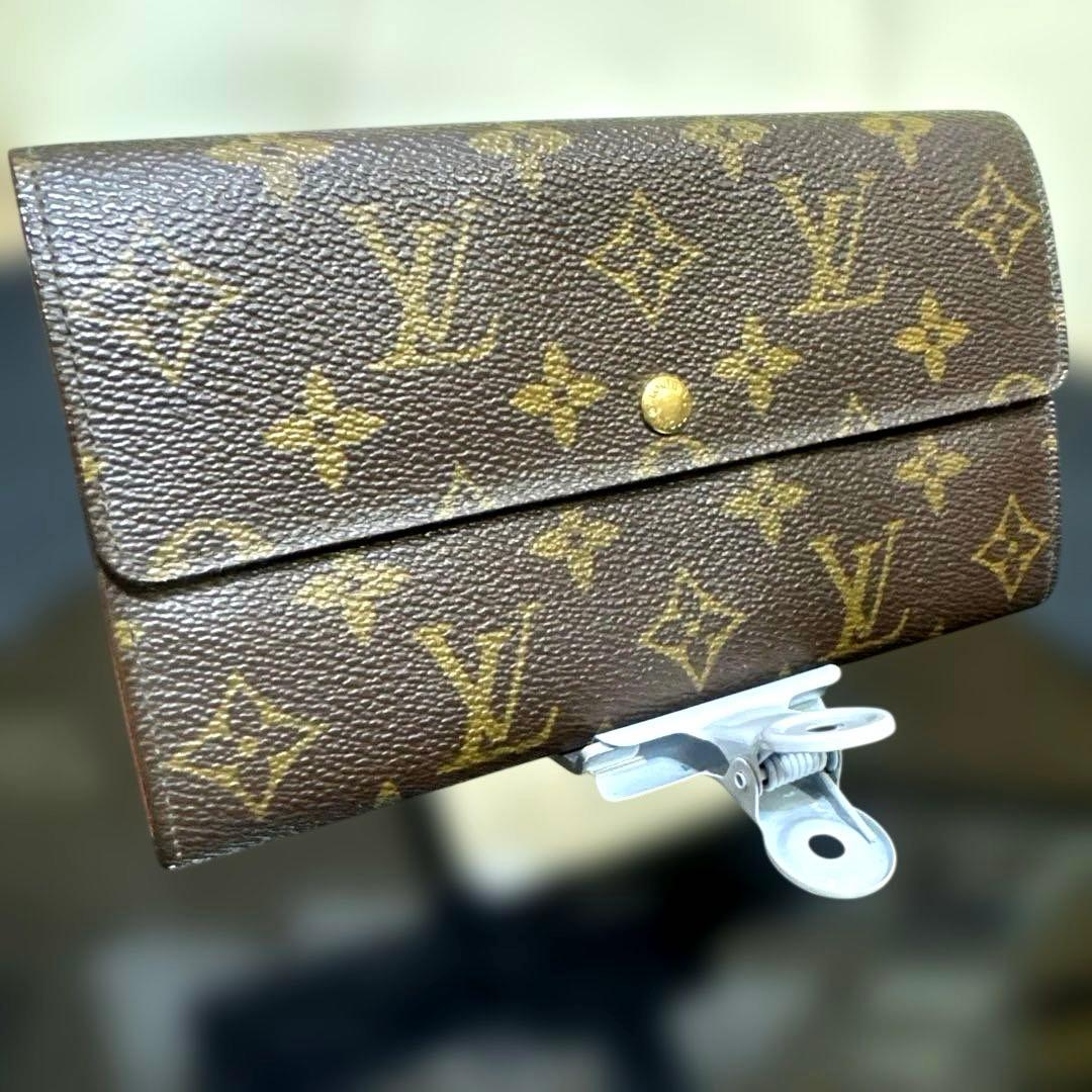 ⑦☆良品☆フラットタイプ♪サラ長財布