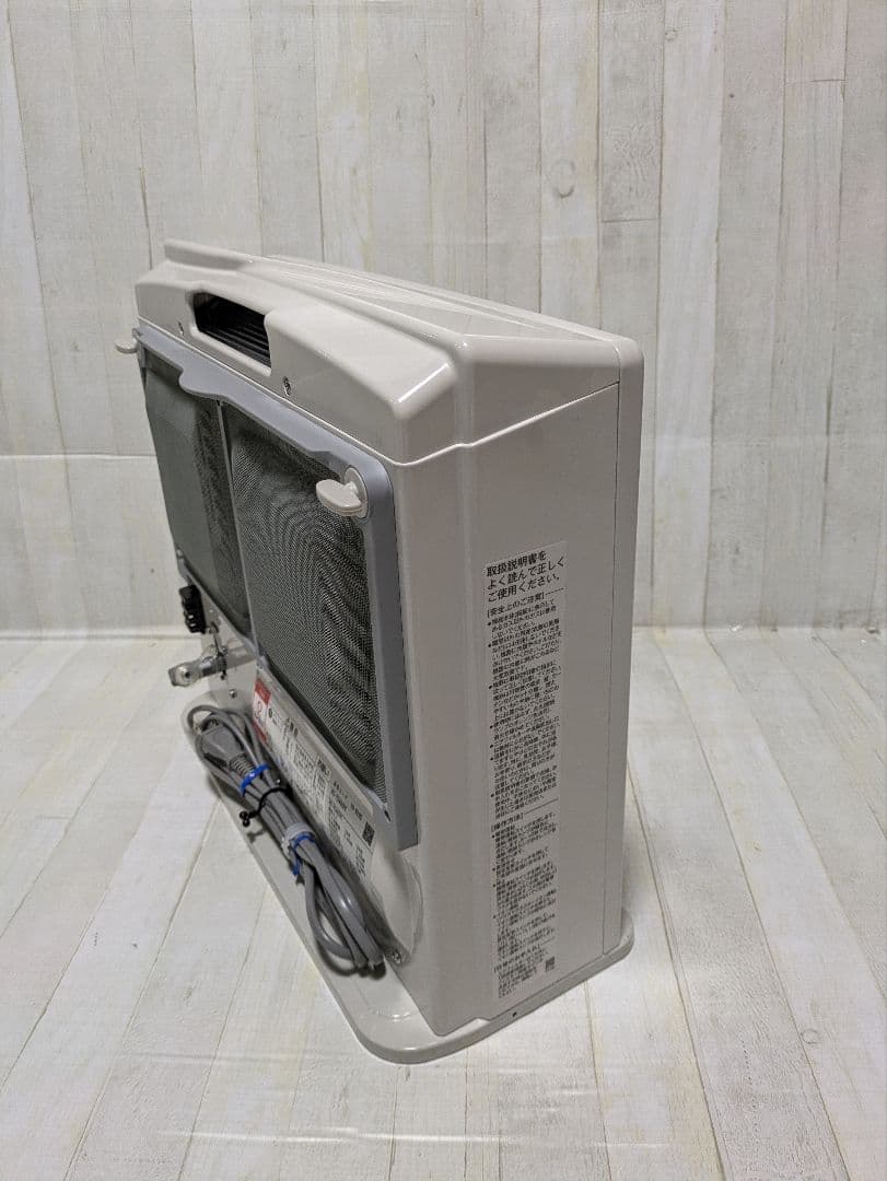 リンナイ　ガスファンヒーター　RC-Y2402PE　 ホワイト ガスホース付き