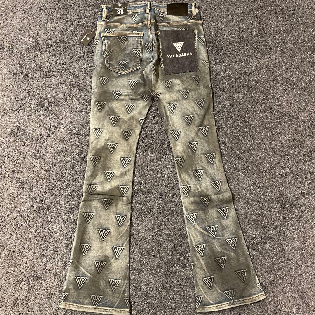 ‼️新作‼️VALABASAS バラバサス ロゴモノグラムスキニーフレアデニム 28