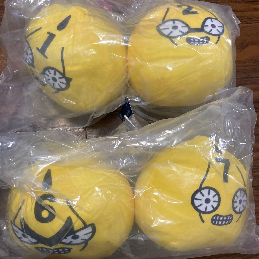 一番くじ ジョジョワールド　D賞 東方仗助　G賞　もちもちクッション 他