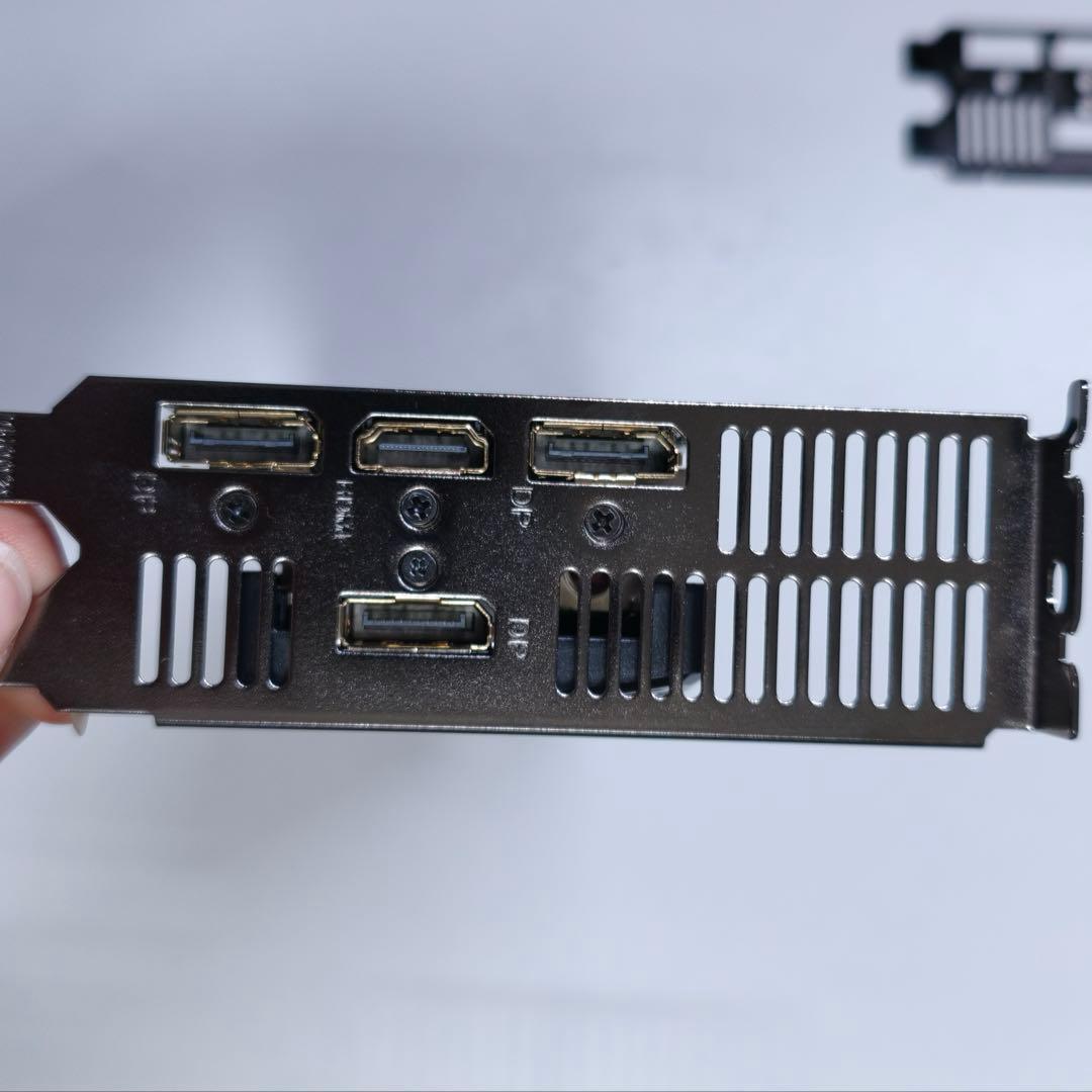 グラフィックボード・グラボ・ビデオカード GIGABYTE RTX 5060 OC LP GV-N5060OC-8GL