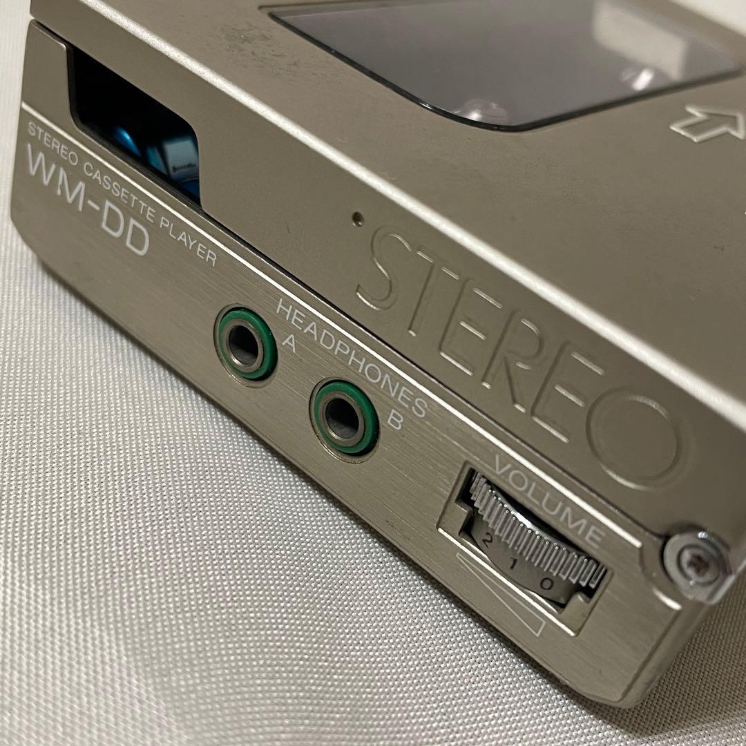SONY ウォークマンDD カセットプレイヤー 可動品 部品欠けあり