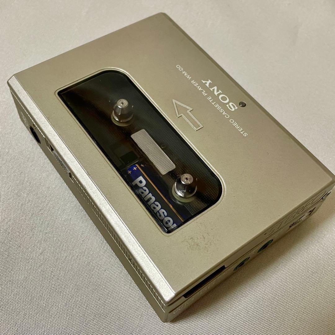 SONY ウォークマンDD カセットプレイヤー 可動品 部品欠けあり