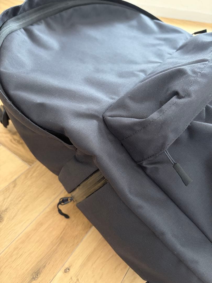 美品　bagjack バッグジャック　デイパッククラシックMサイズ　ブラック