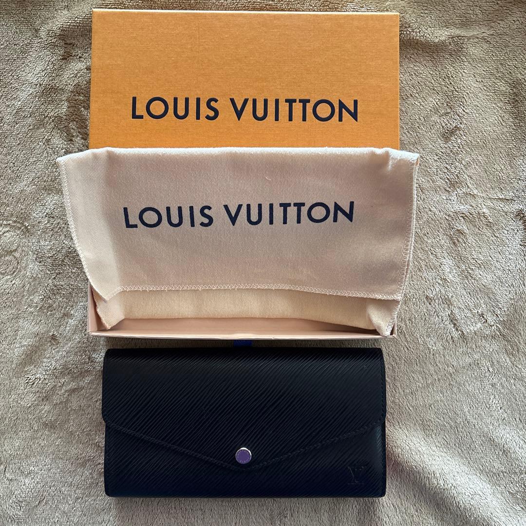 し*ば様 LOUIS VUITTON ポルトフォイユサラ　エピ　ブラック 長財布