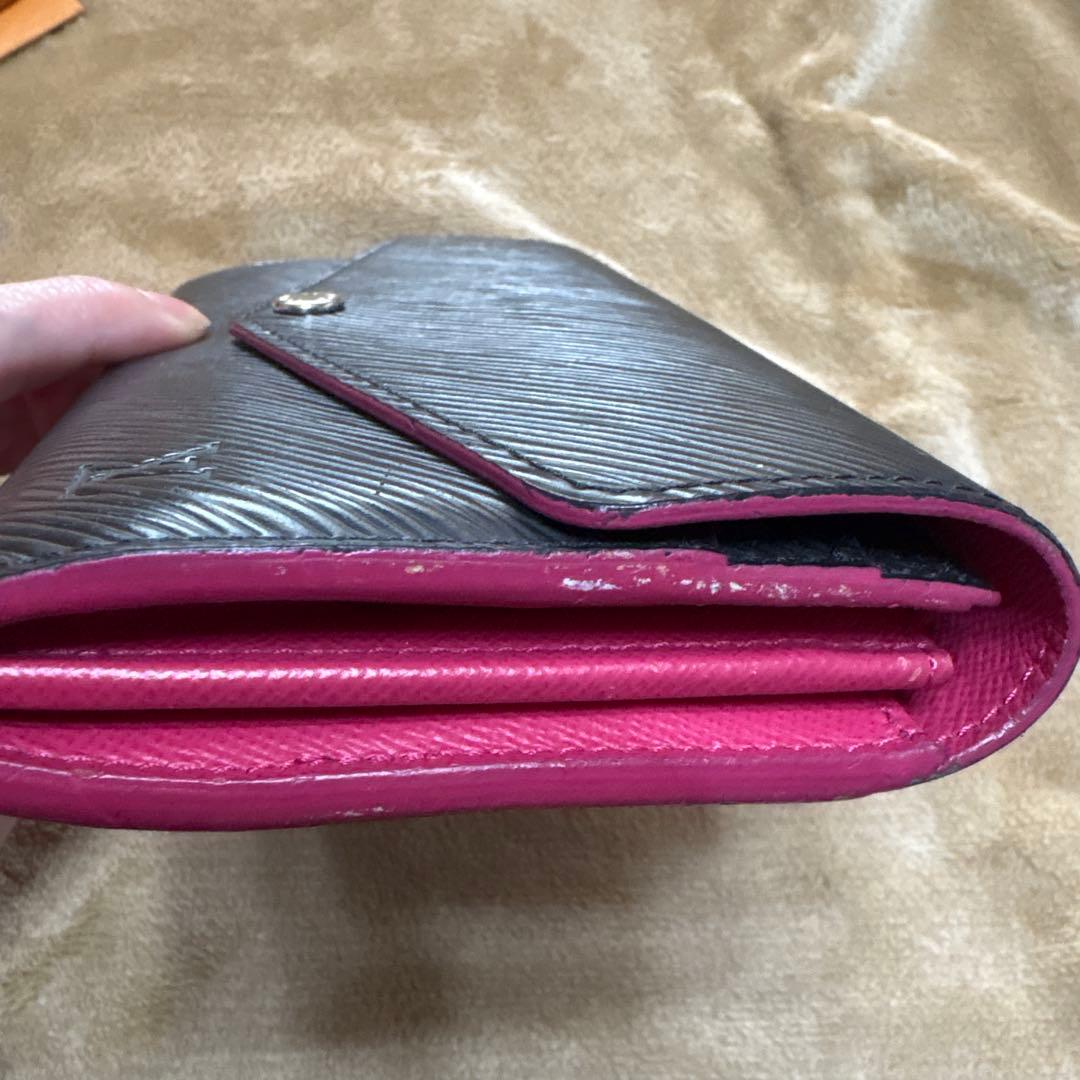 し*ば様 LOUIS VUITTON ポルトフォイユサラ　エピ　ブラック 長財布