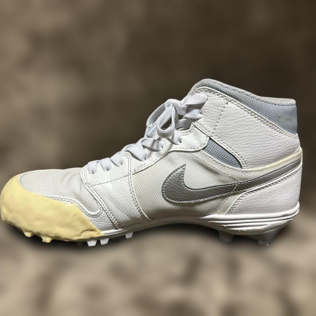 3*7様 【中古】希少 ナイキ エアジョーダン アメフト ポイントスパイク　27