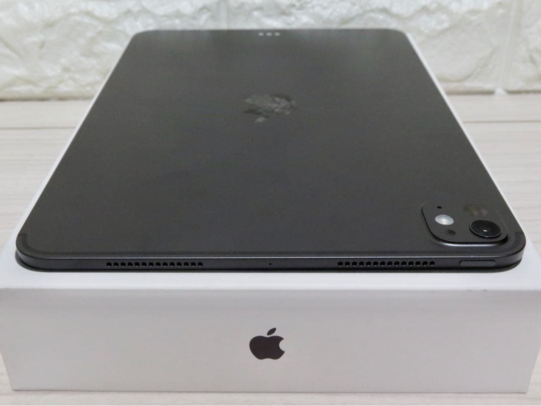 M4 iPadPro 11インチ 1TB MWR63J/A スペースブラック