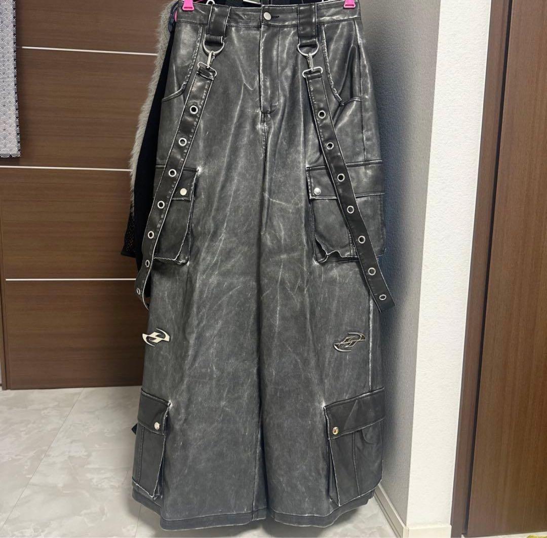 ERAR PU合皮サスペンダースーパーワイドハイギミックメタルパーツカーゴパンツ