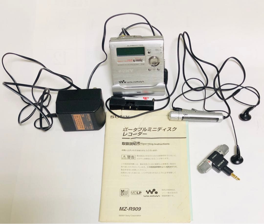 【ジャンク】SONY MDプレーヤー MZ-R909 ￼￼+ SONYマイク