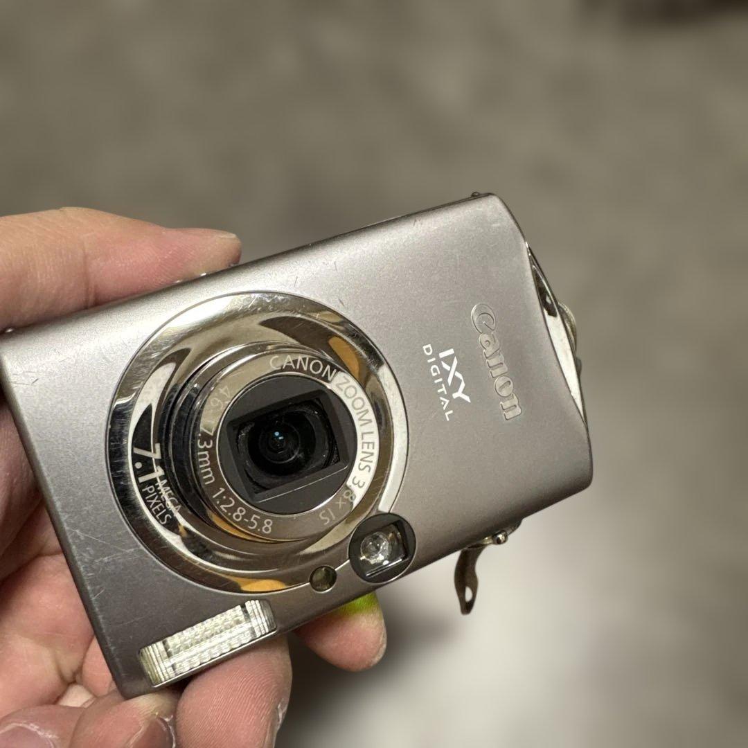 canon&キャノンixy900is デジタルカメラ