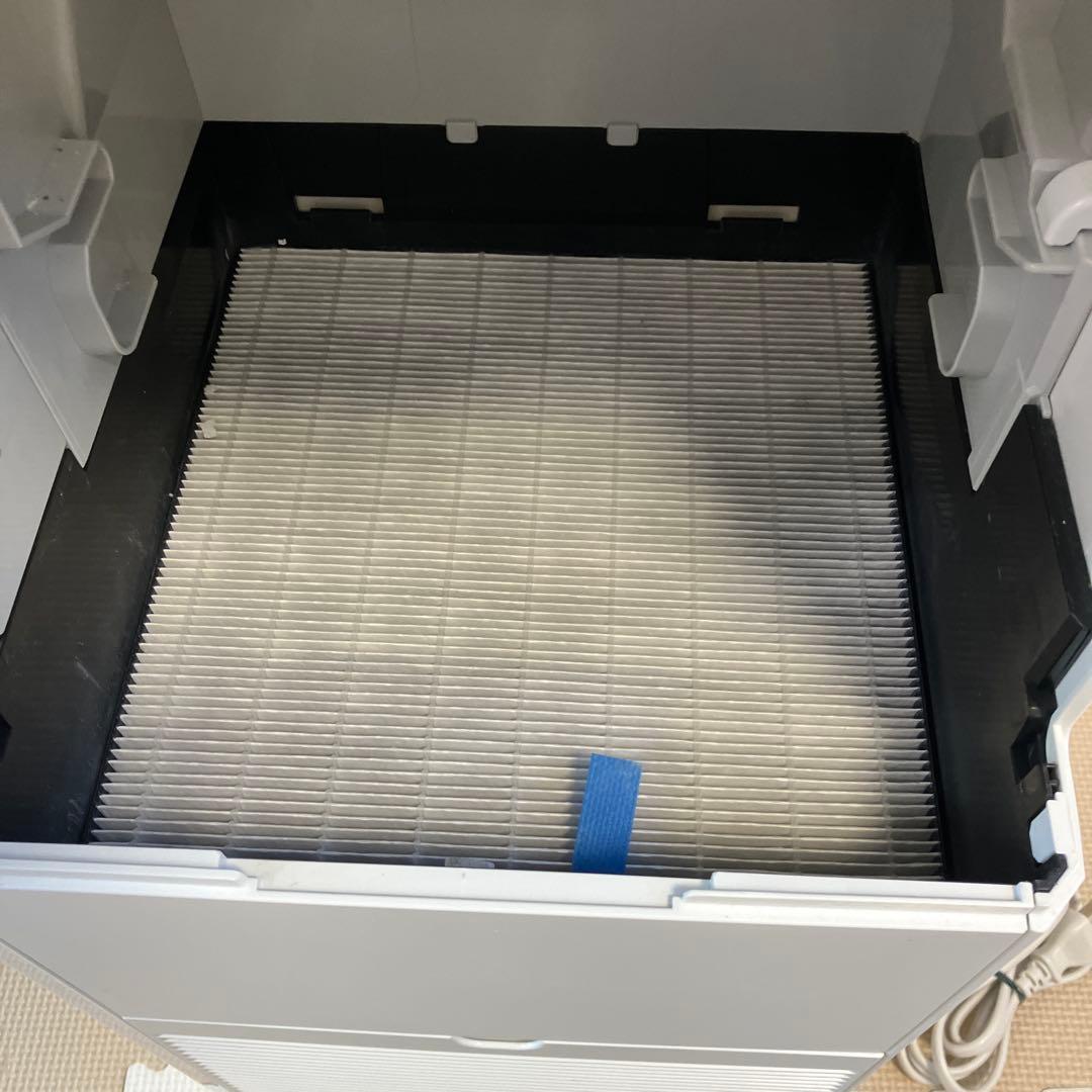 21年製　DAIKIN 空気清浄機　MCK55XE8-W ストリーマー