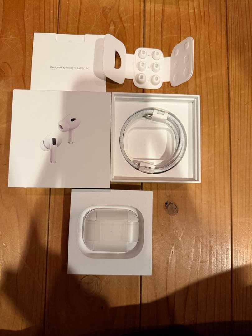 AirPods Pro 第2世代　交換用イヤーチップ付き