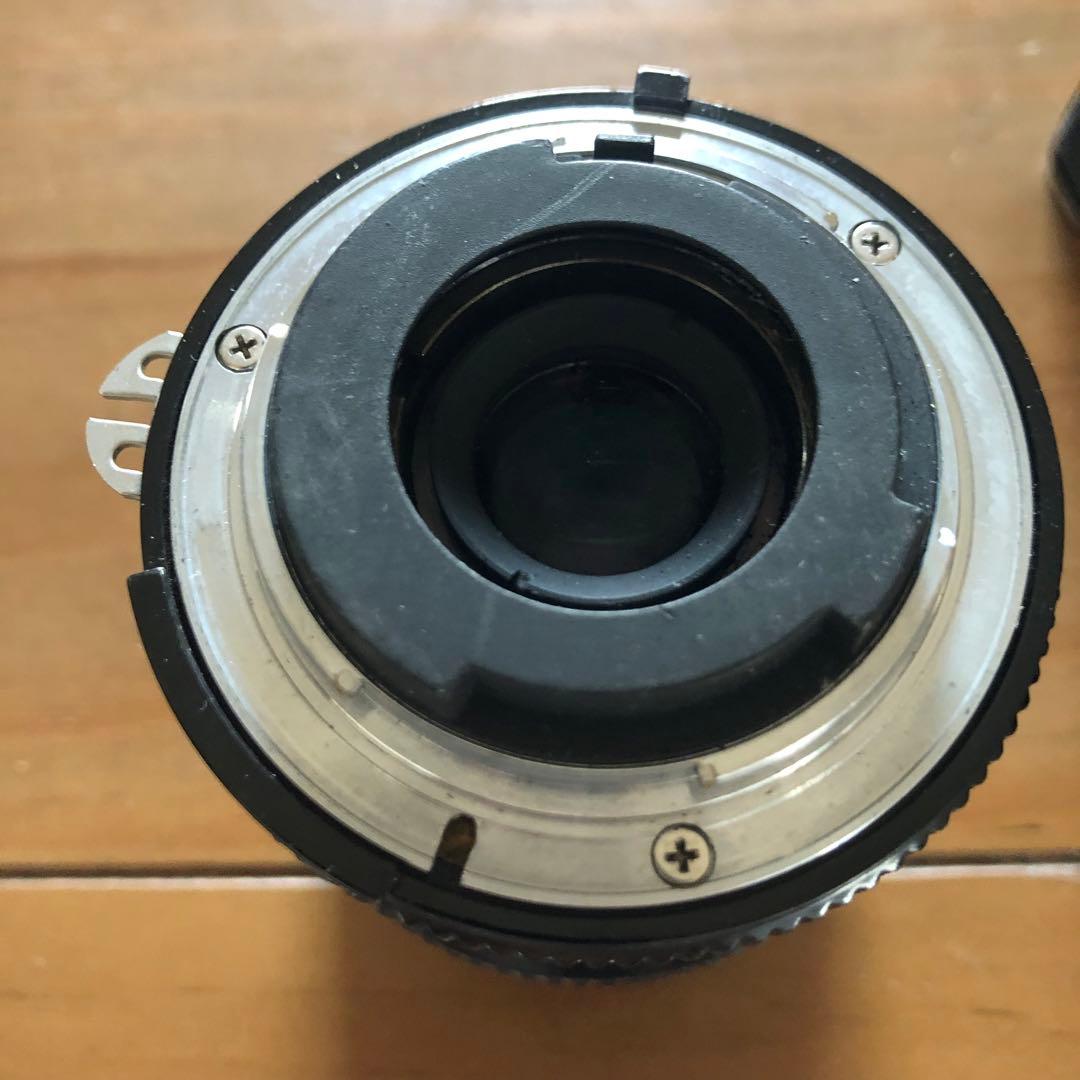 NIKON FE2 本体のみレンズなし