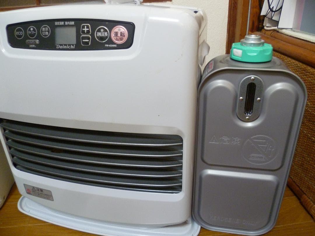 ダイニチ Dainichi石油ファンヒーターFW-4224NCムーンホワイト