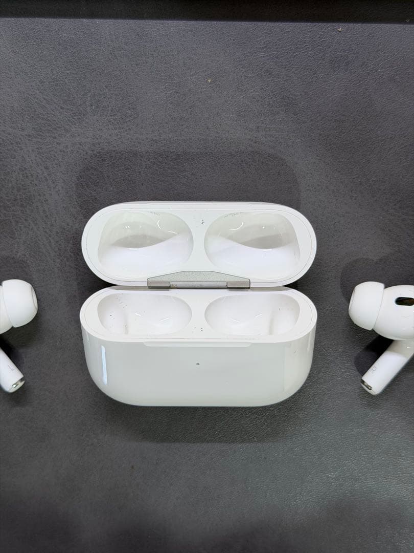 イヤホン AirPods Pro 2 (Lightning)