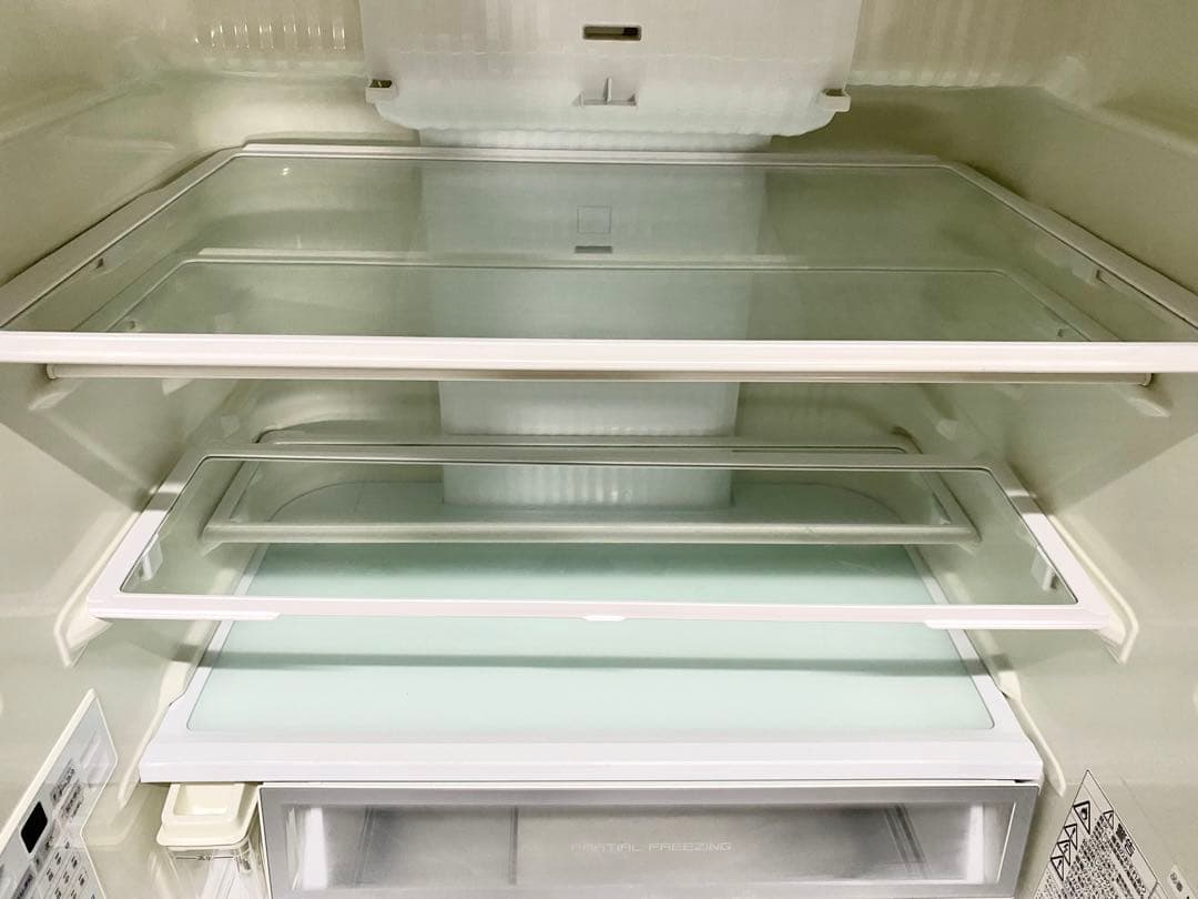 パナソニック　冷凍冷蔵庫　NR-FPM472S-W 2017年製　470L