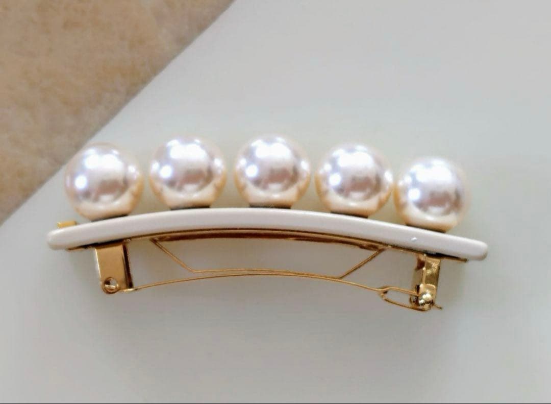 アレキサンドルドゥパリ　バレッタ　パール