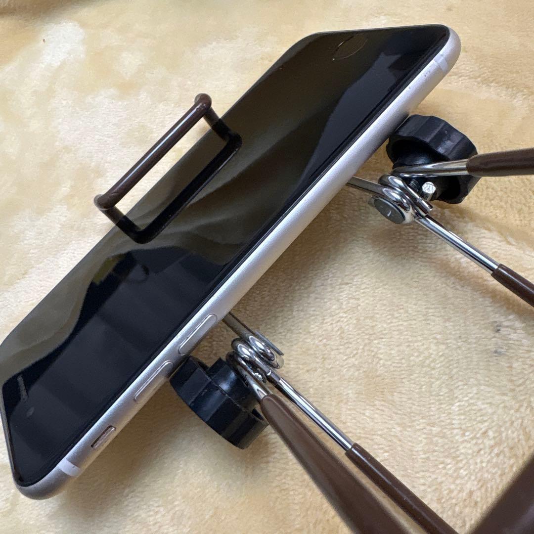 iPhone SE3 スターライトホワイト 64GB