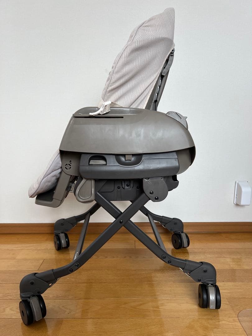 コンビ 電動ハイローチェアネムリラAUTOSWING BEDi Long EG+