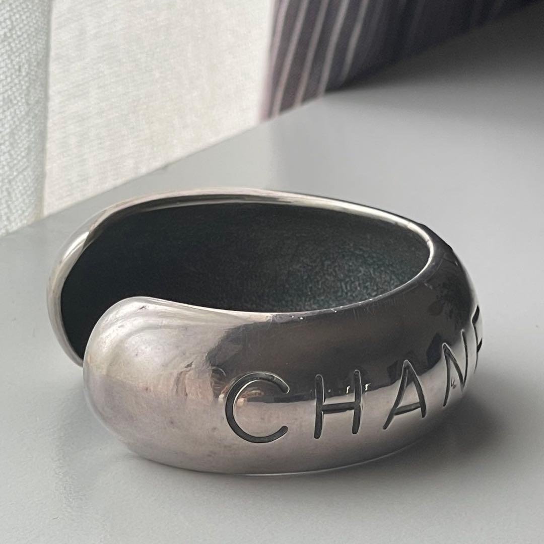 （vintage）CHANEL silver bangle