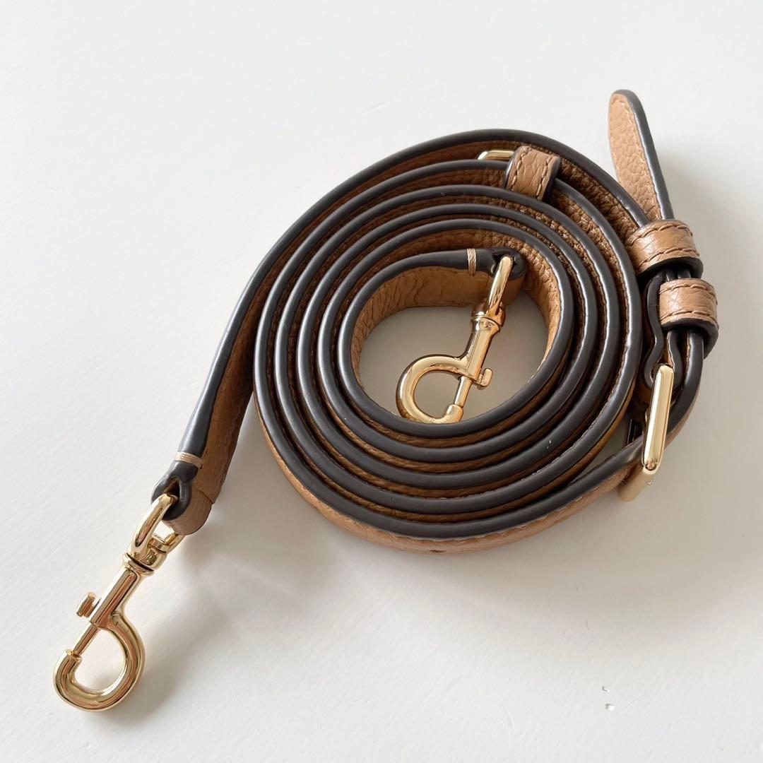 ピノ様【ほぼ新品】TORY BURCH ティア カメラバッグ ショルダーバッグ