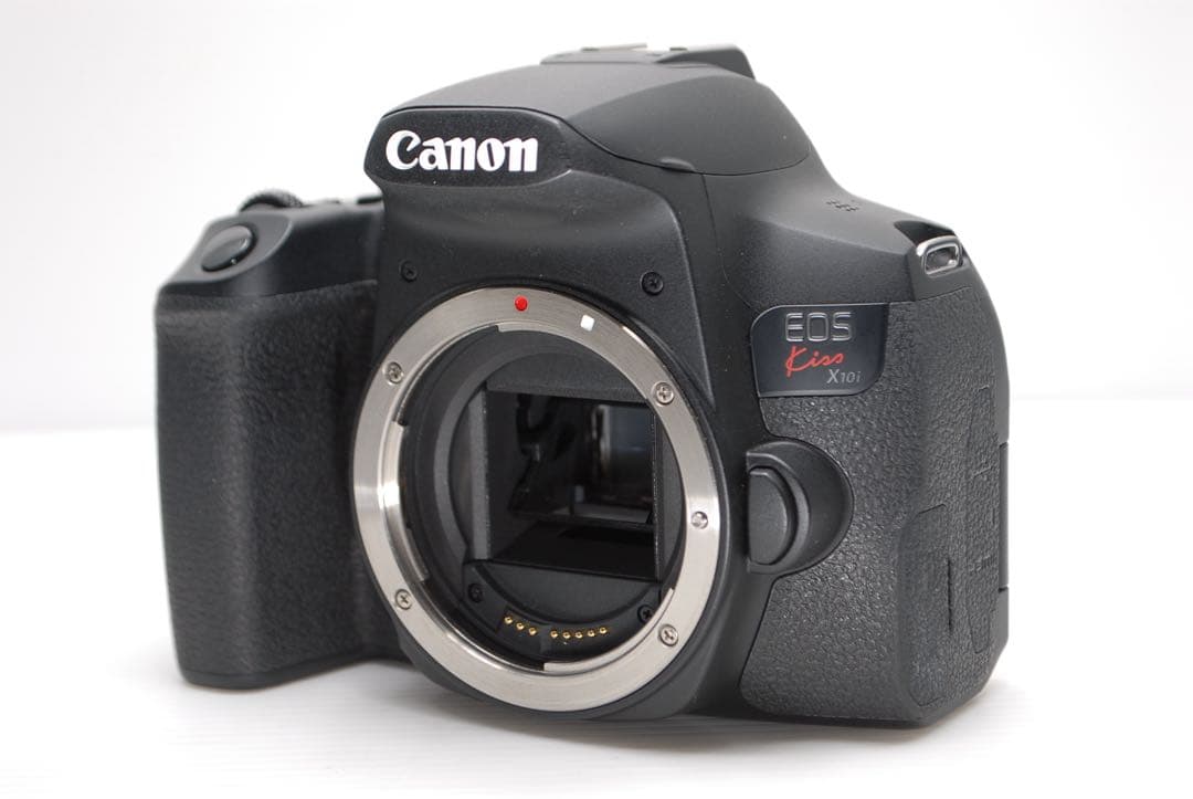 ⭐️Saku＊⭐️Canon kiss X10i トリプルレンズセット