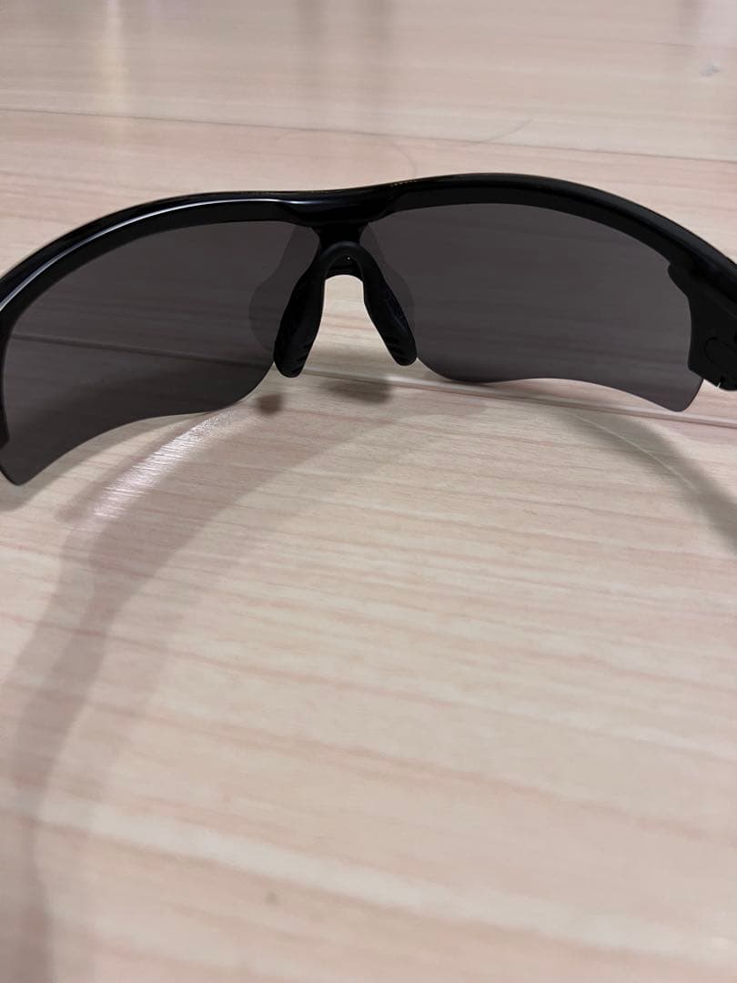 Oakley スポーツサングラス ブラック/ゴールド