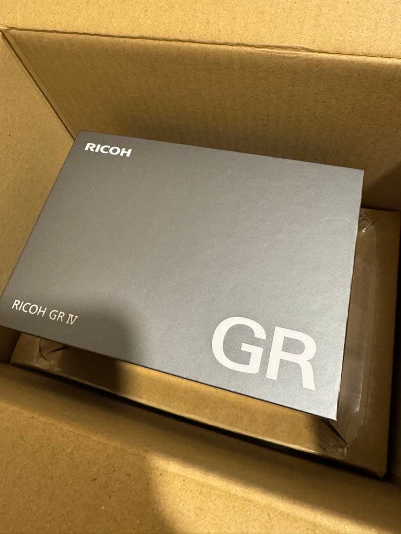 【新品】RICOH GR IV コンパクトデジタルカメラ