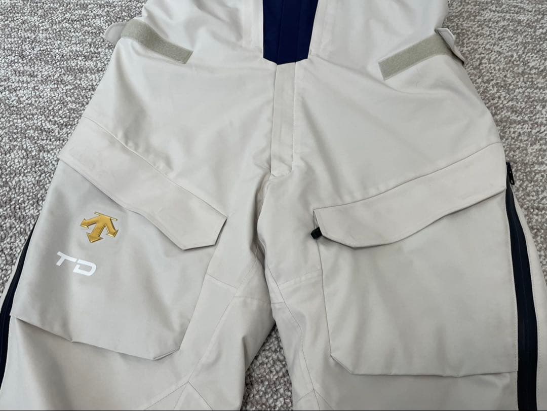 DESCENTE デサントメイトウェア上下セット（2025/2026モデル）