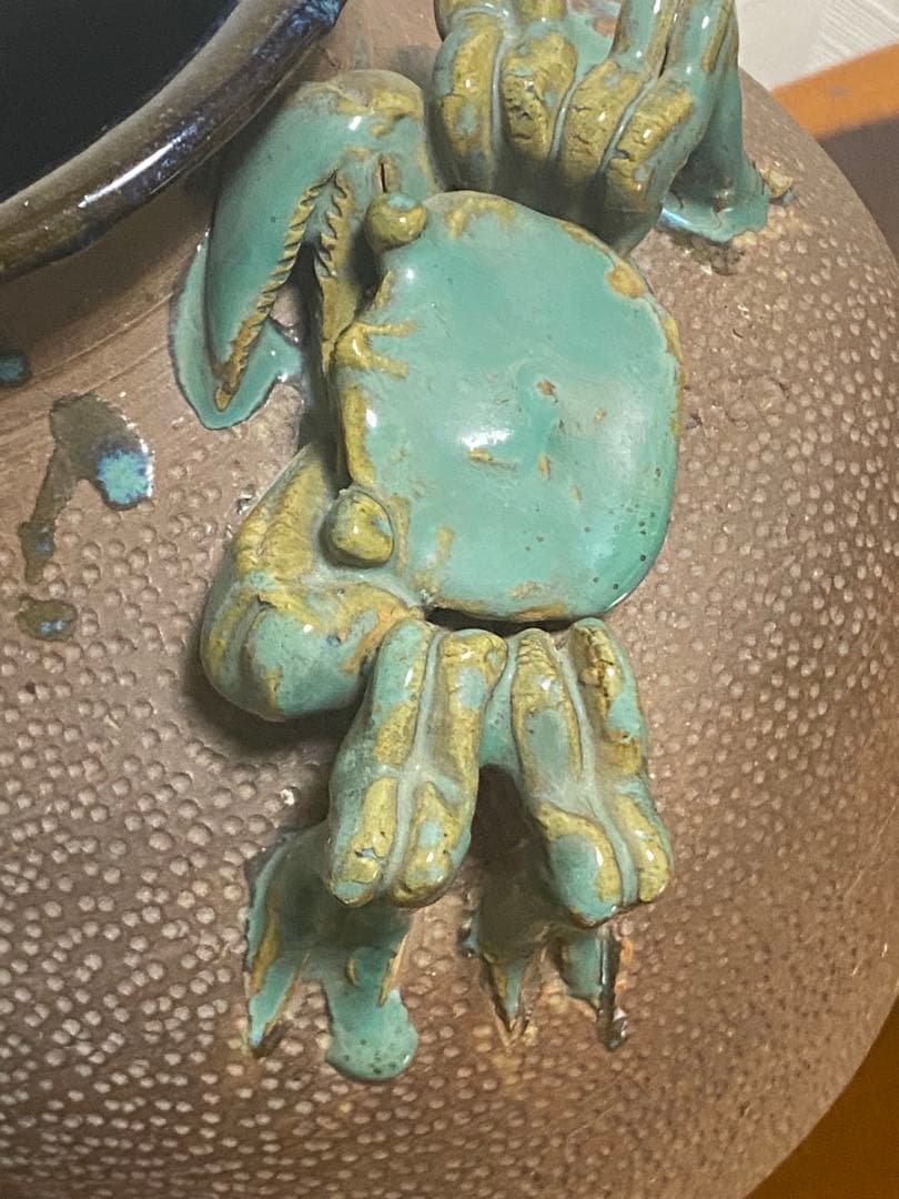 琉球　沖縄　【故】島常賀　蟹文壺　カニシーサー 名工　ヤチムン　やちむん　壺屋焼