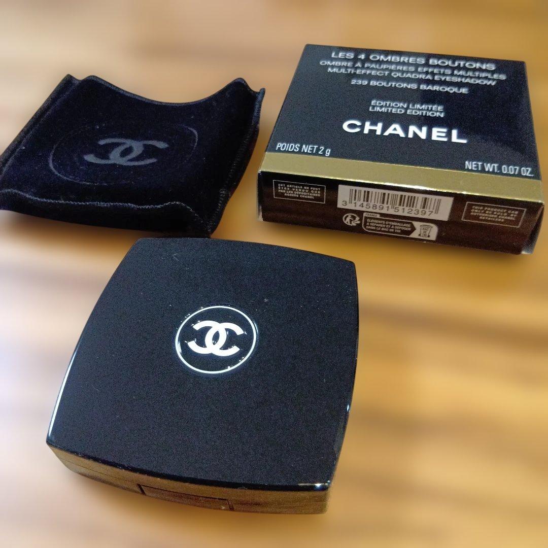 シャネル レ キャトル オンブル ブトン 239 ブトン バロック