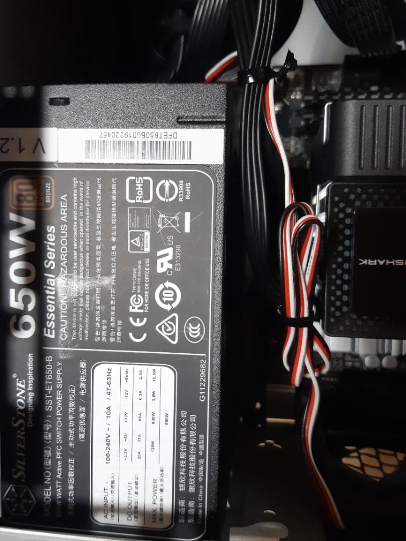 自作PC　i7 8700・16GB・SSD128GB・K4000・Win11