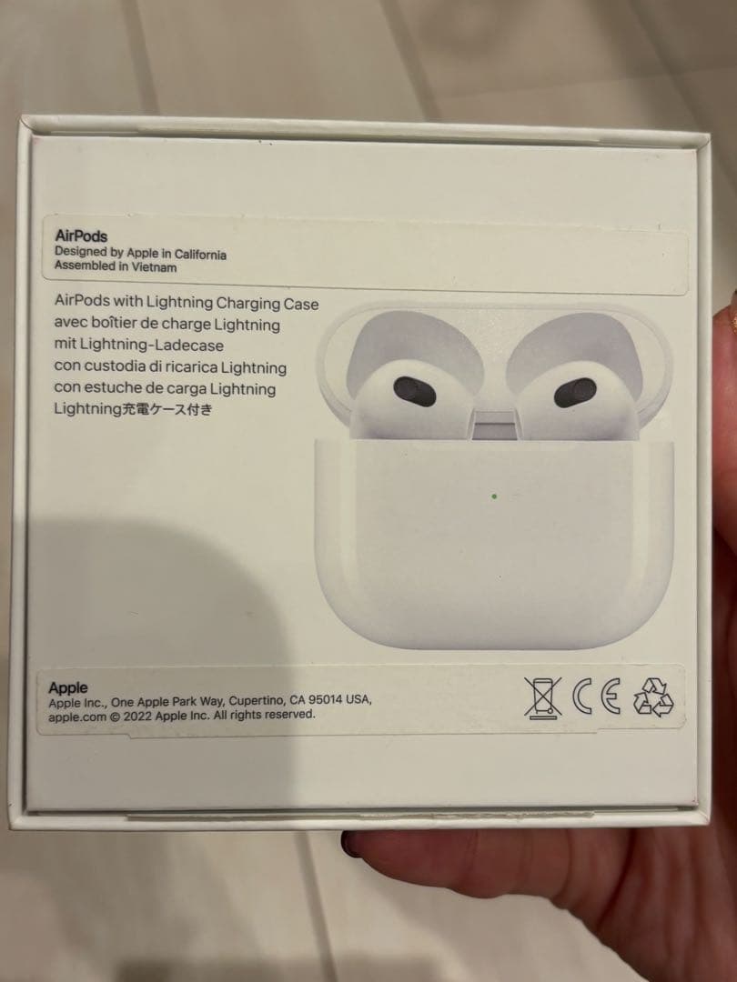 AirPods 第3世代　イヤホン　ワイヤレス