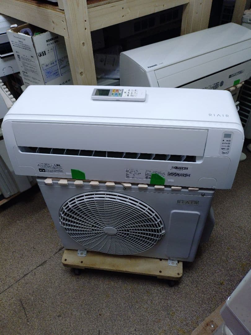 リエア10畳エアコン分解洗浄済み２０２１年