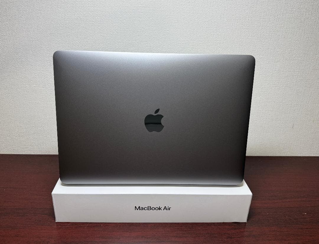 超美品 MacBook Air 2020 Core i5 16G SSD512G