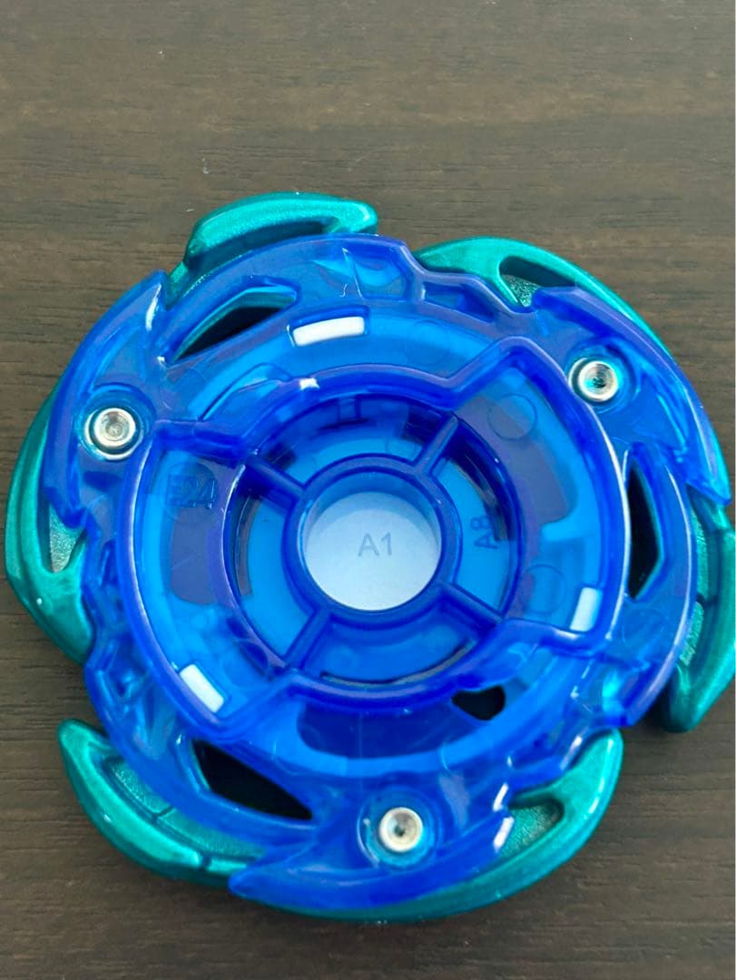 エアロペガサス3-70A ベイブレード