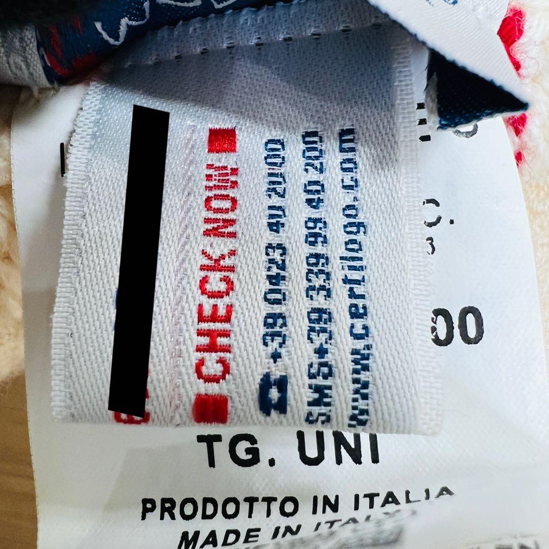 モンクレール ニットキャップ ロゴパッチ オフホワイト