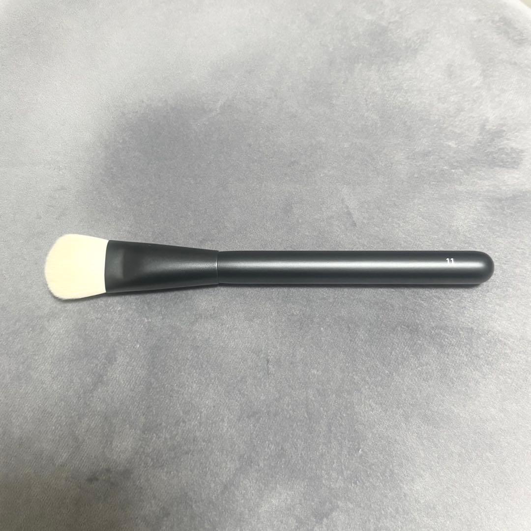【ほぼ未使用品】SOYOブラシ11 スムースファンデーションブラシ