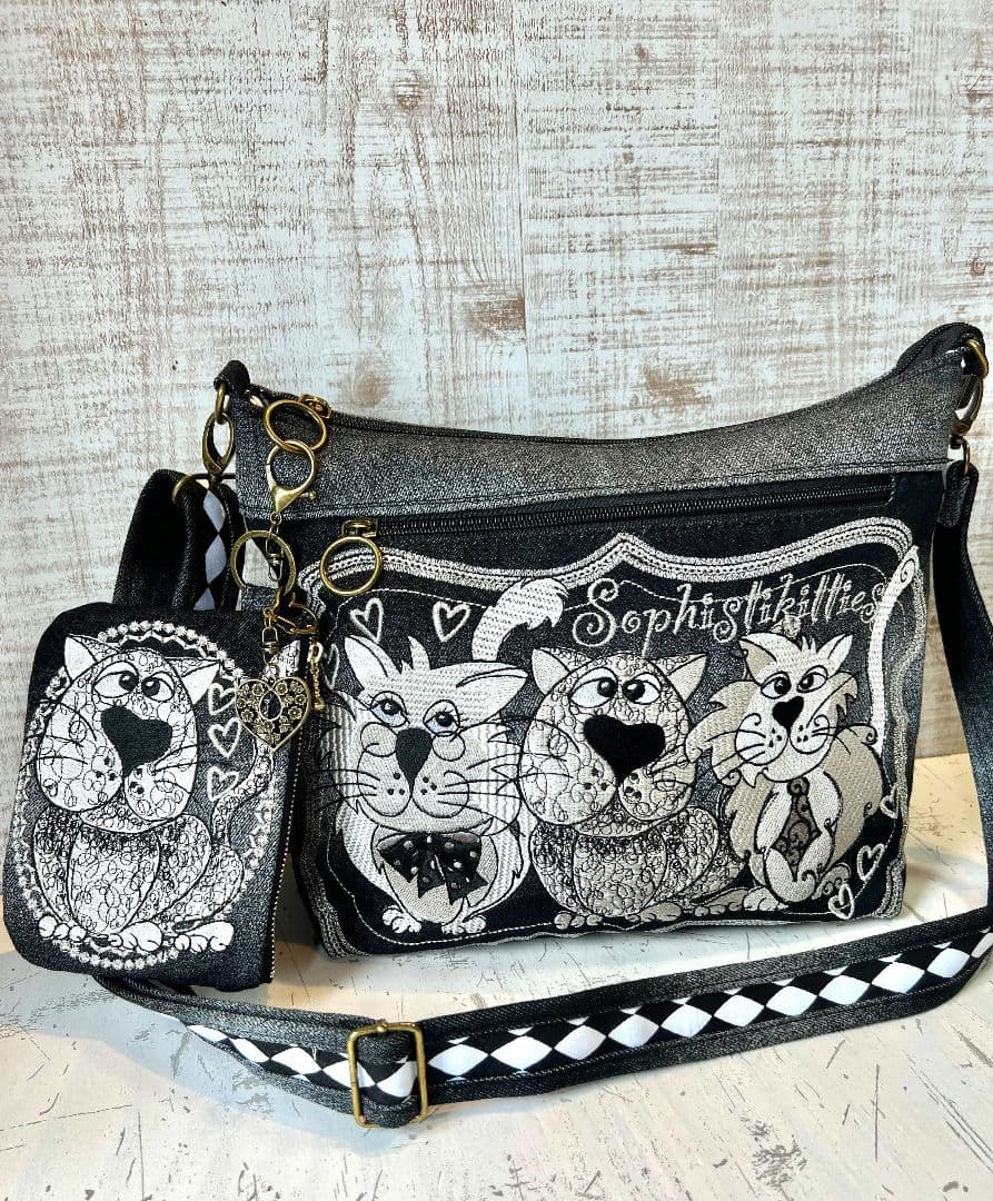 シータ様♡お纏めリクエスト※刺繍のふんわり軽量ショルダーバッグ♡など