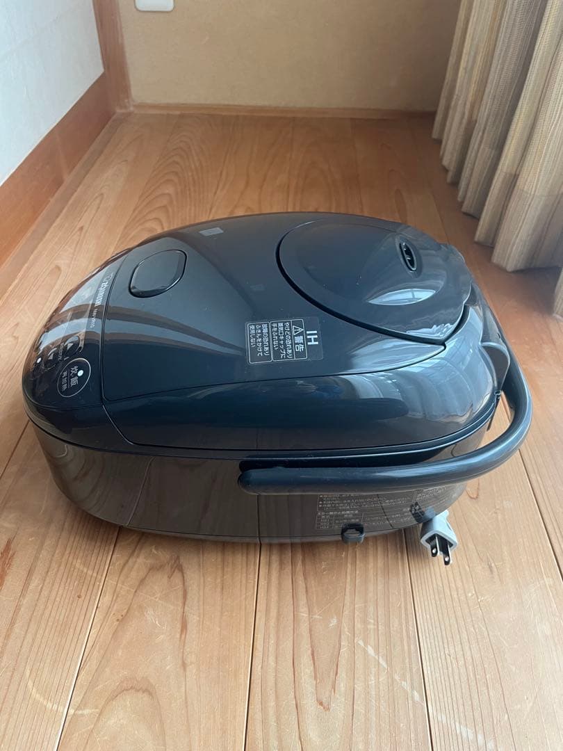 象印 IH炊飯ジャー　NW-VR10 保証期間内